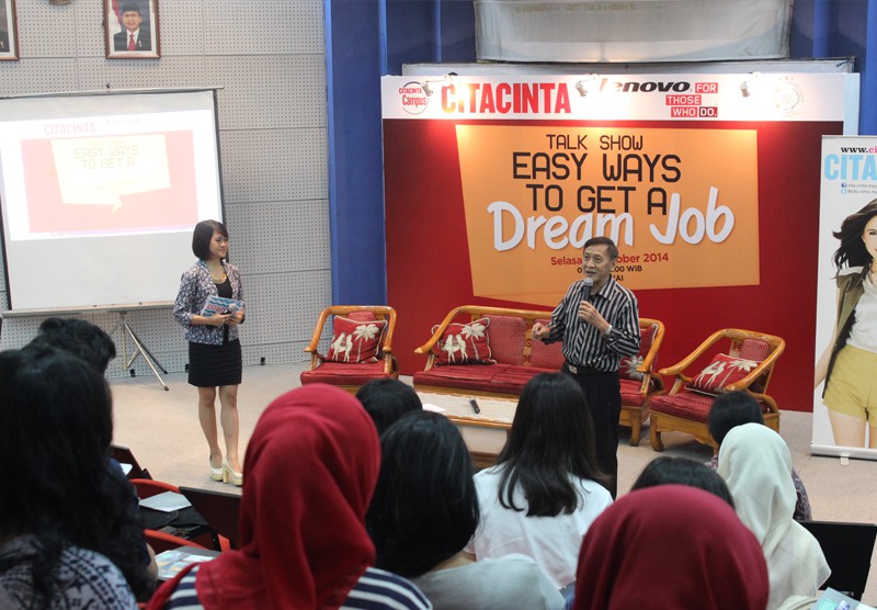 Talkshow "Easy Ways To Get A Dream Job"